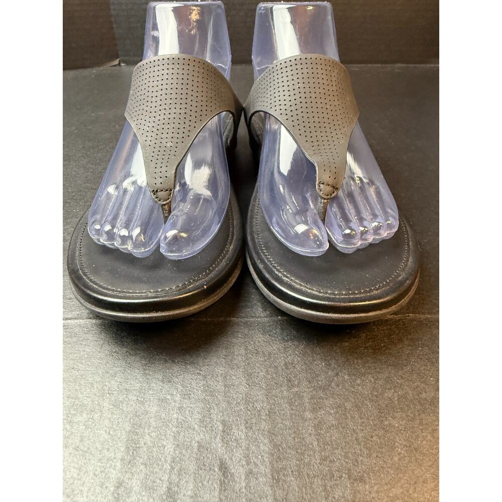 FitFlop Banda Sandals Women's Sz 7 Black Leather Comfort Thong Flip Flop Wedge - Picture 2 of 10